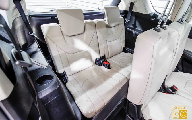 Ford S-Max cena 58999 przebieg: 239000, rok produkcji 2017 z Kielce małe 742